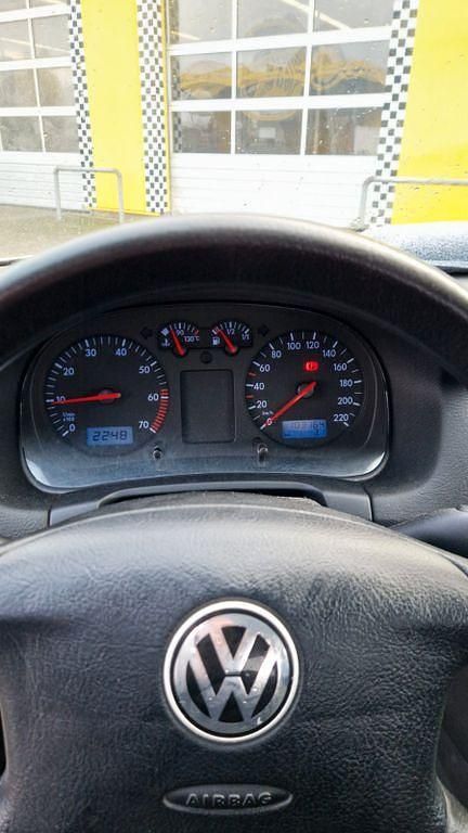 Gebraucht VW Golf IV 75 PS (55 kW) 1998 Silber Kleinwagen