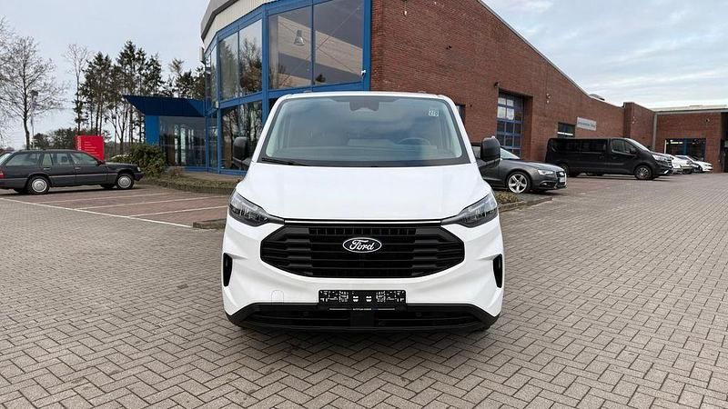 Gebraucht Ford Transit 136 PS (100 kW) 2024 Weiß Limousine