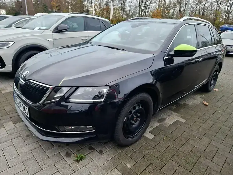 Gebraucht Skoda Octavia Style 150 PS (110 kW) 2018 Black magic perleffekt (metallic) Kombi