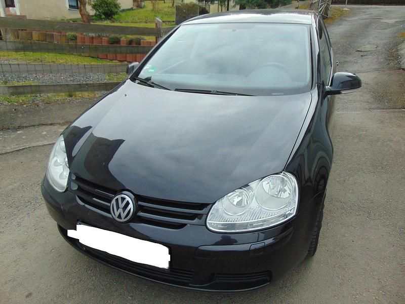 Gebraucht VW Golf IV 102 PS (75 kW) 2005 Schwarz Kleinwagen