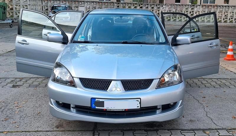 Grau Gebraucht 2006 Mitsubishi Lancer Limousine | 5.990 € - Bild 1/4