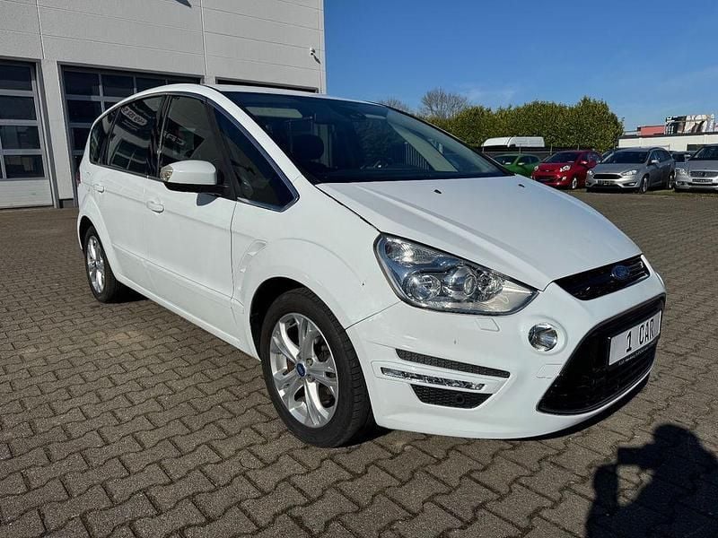 Gebraucht Ford S-MAX Titanium 203 PS (149 kW) 2013 Weiß Van / Kleinbus