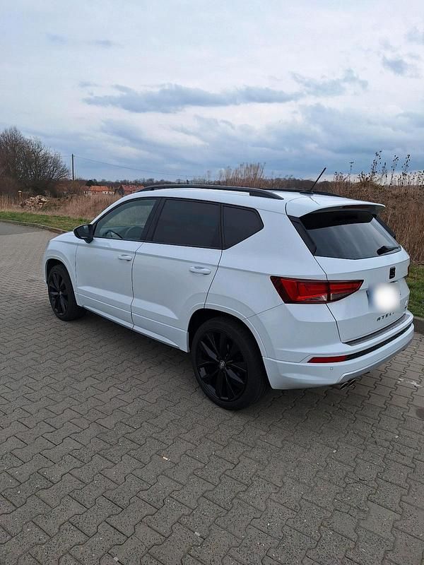 Gebraucht Seat Ateca 4Drive 190 PS (139 kW) 2017 Weiß SUV