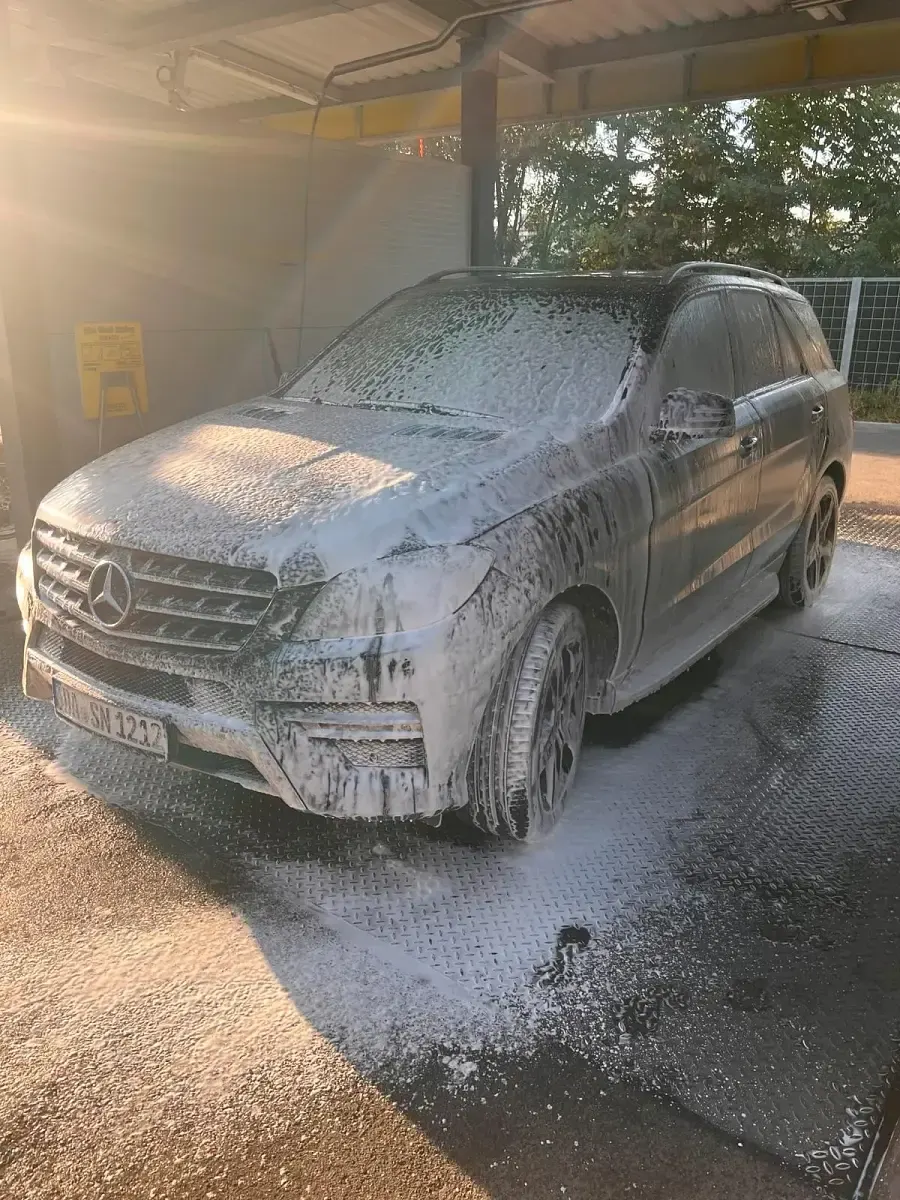 Gebraucht Mercedes ML350 258 PS (189 kW) 2012 Schwarz SUV