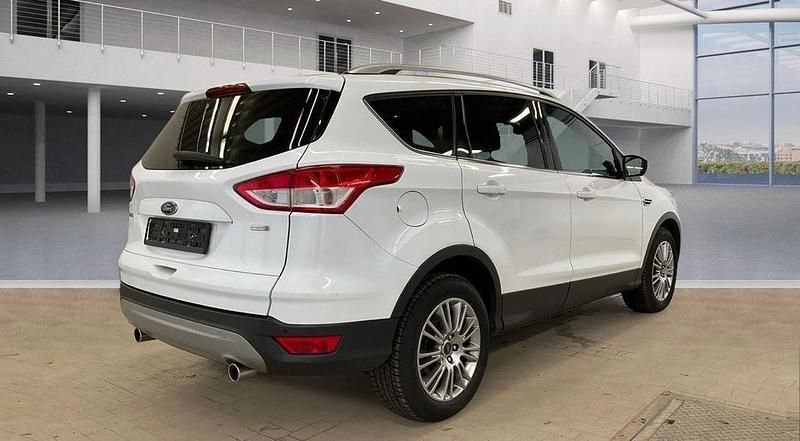 Gebraucht Ford Kuga Titanium 150 PS (110 kW) 2014 Weiß SUV
