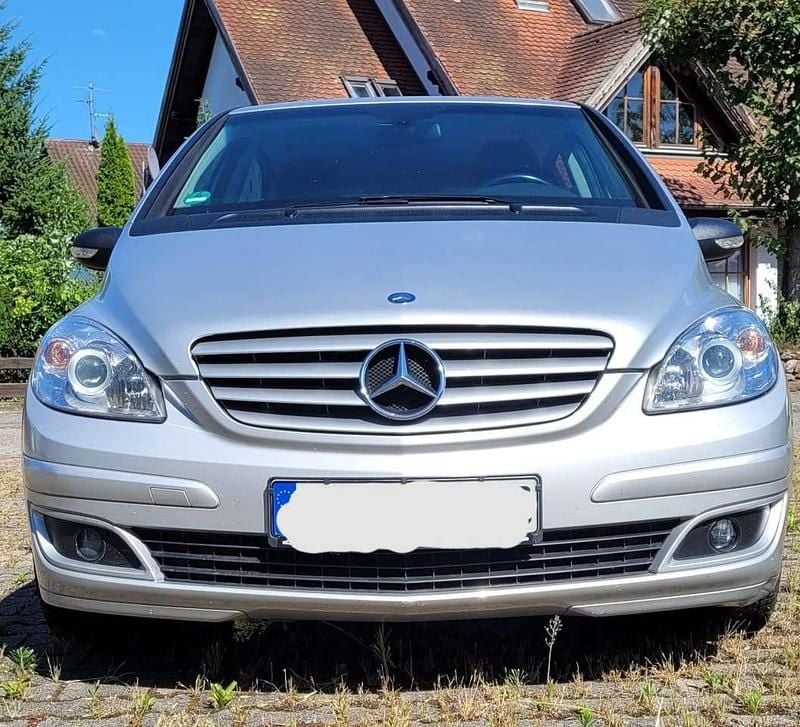 Silber Gebraucht 2007 Mercedes B200 Van / Kleinbus | 3.349 € (Guter Preis) - Bild 1/4