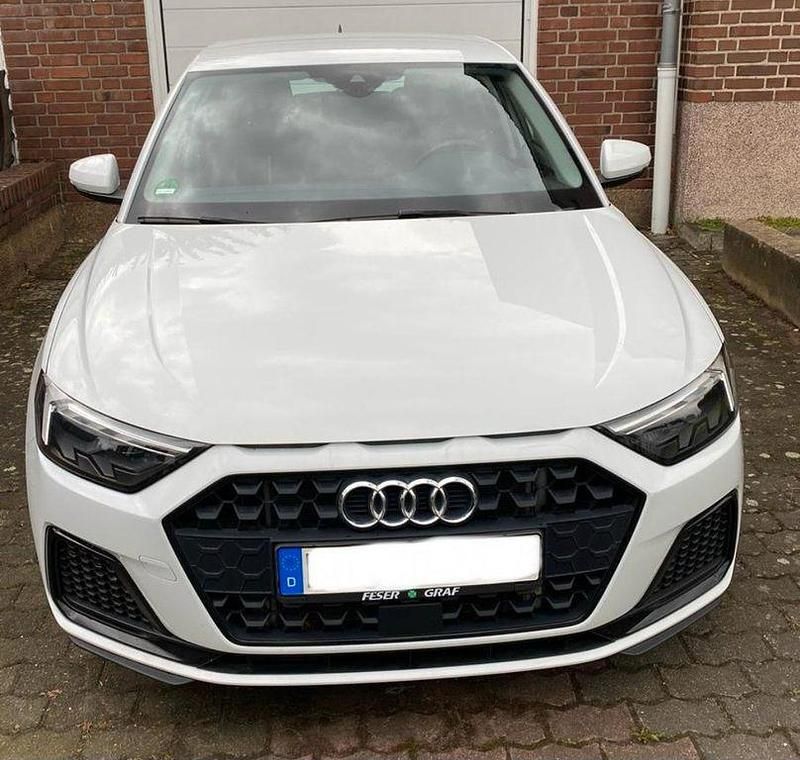 Gebraucht Audi A1 Sportback Advanced 116 PS (85 kW) 2019 Weiß Kleinwagen