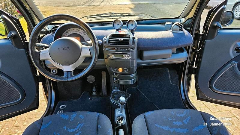 Gebraucht Smart ForTwo Coupé 61 PS (44 kW) 2005 Schwarz Coupé