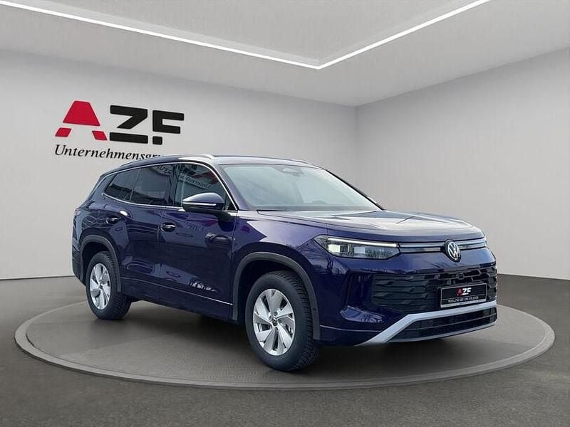 Usado VW Tayron Life 150 CV (110 kW) 2025 Púrpura SUV