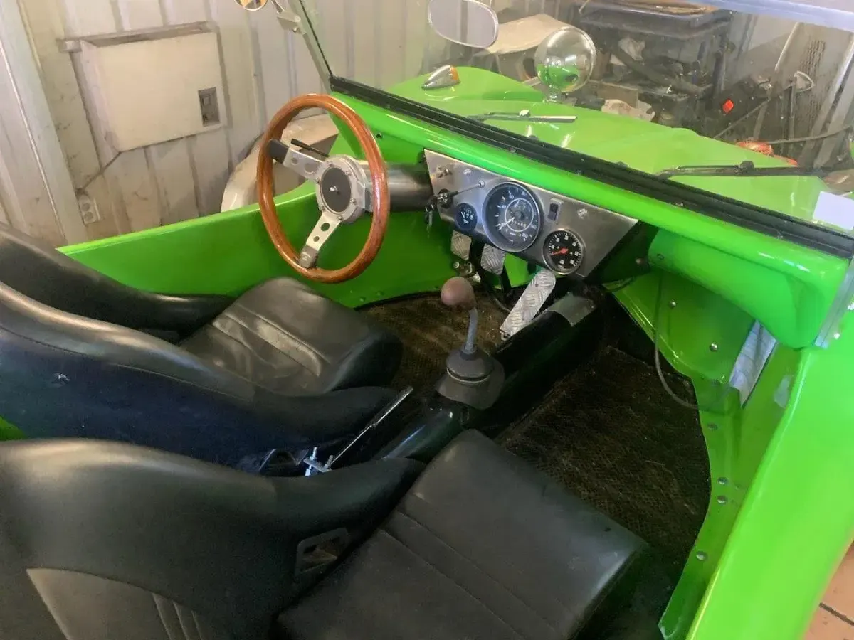Occasion VW Buggy 60 ch (44 kW) 1967 Vert Berline