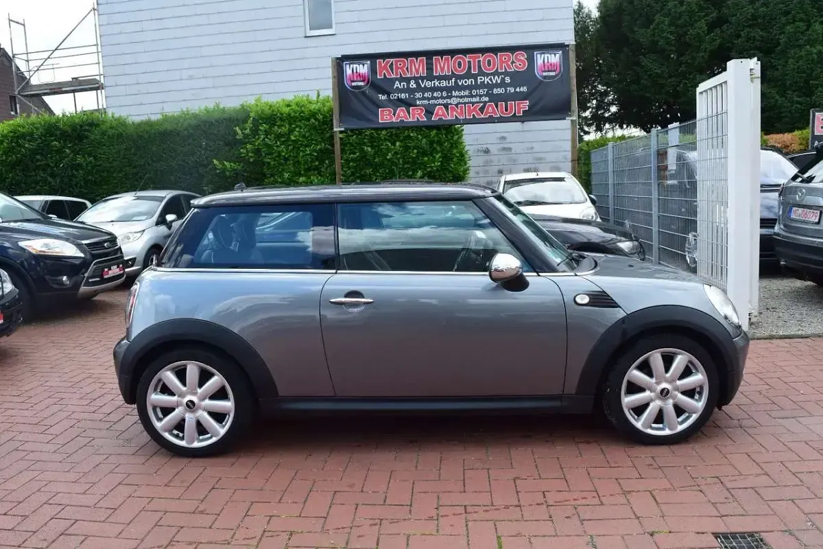 Gebraucht Mini Cooper 116 PS (85 kW) 2010 Grau Kleinwagen