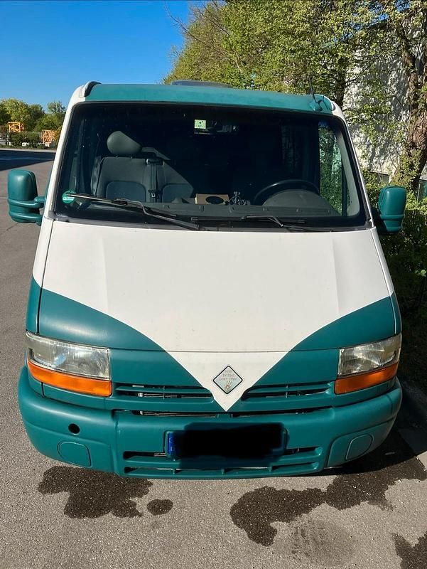 Używany Renault Master 114 KM (83 kW) 2001 Andere farben Minivan
