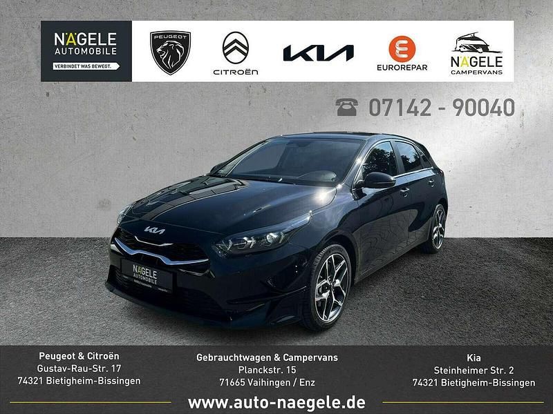 Schwarz Neu 2025 Kia Ceed 4 Limousine | 27.800 € (Fairer Preis) - Bild 1/3
