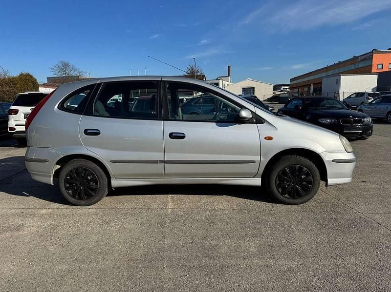 Gebraucht Nissan Almera Acenta+ 116 PS (85 kW) 2005 Silver (m) Limousine