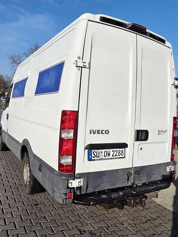 Gebraucht Iveco Daily 177 PS (130 kW) 2009 Van