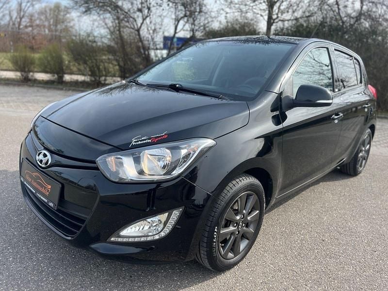 Gebraucht Hyundai i20 GO! 86 PS (63 kW) 2014 Schwarz Kleinwagen