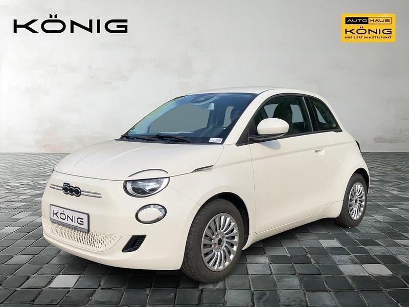 Arktis weiß (4h5) Gebraucht 2023 Fiat 500e Basis Limousine | 21.098 € (Fairer Preis) - Bild 1/4