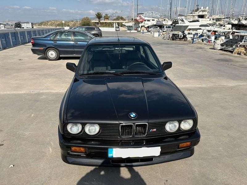 Gebraucht BMW M3 343 PS (252 kW) 1986 Schwarz Coupé