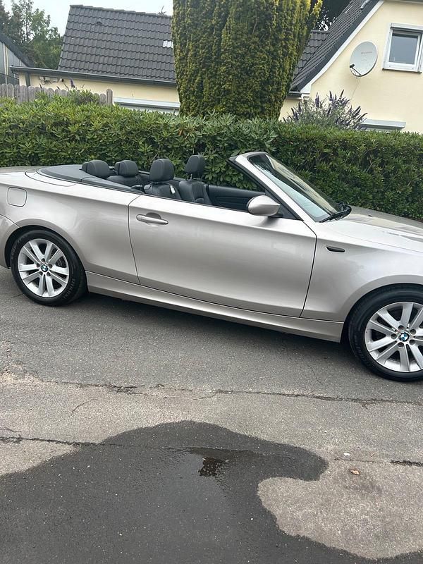 Gebraucht 2009 BMW 118 Cabriolet Cabrio | 5.999 € (Guter Preis) - Bild 1/4