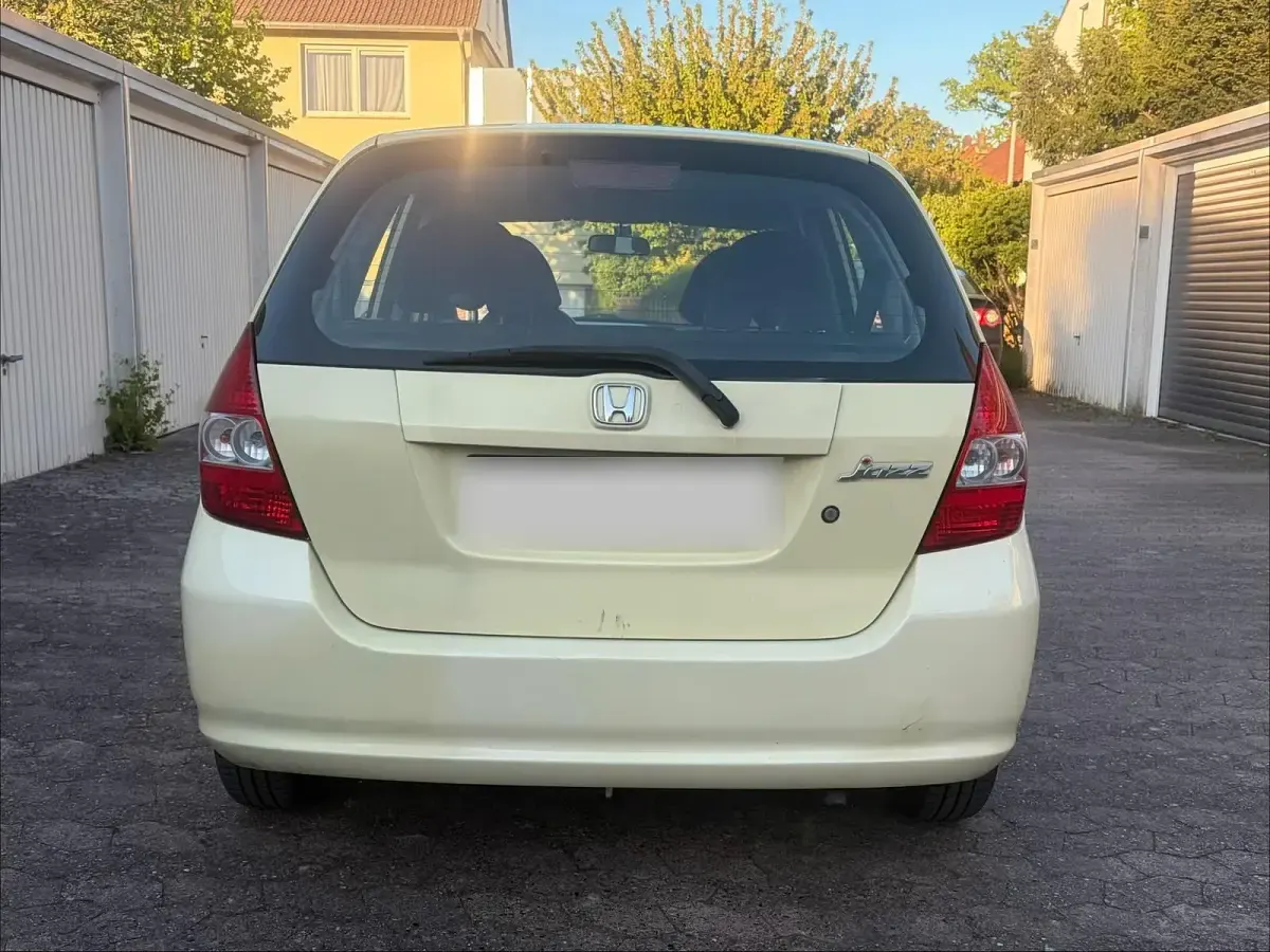 Usata Honda Jazz 83 CV (61 kW) 2002 Giallo Utilitaria