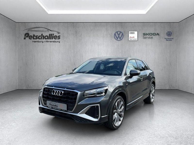 Grau Gebraucht 2024 Audi Q2 S-Line SUV | 36.950 € (Etwas zu teuer) - Bild 1/4