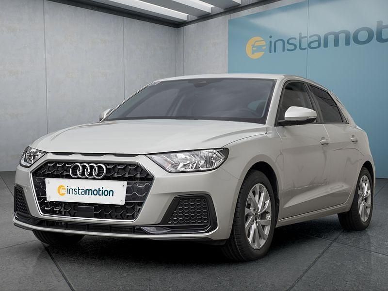 Silber Gebraucht 2024 Audi A1 Kleinwagen | 24.649 € (Guter Preis) - Bild 1/4