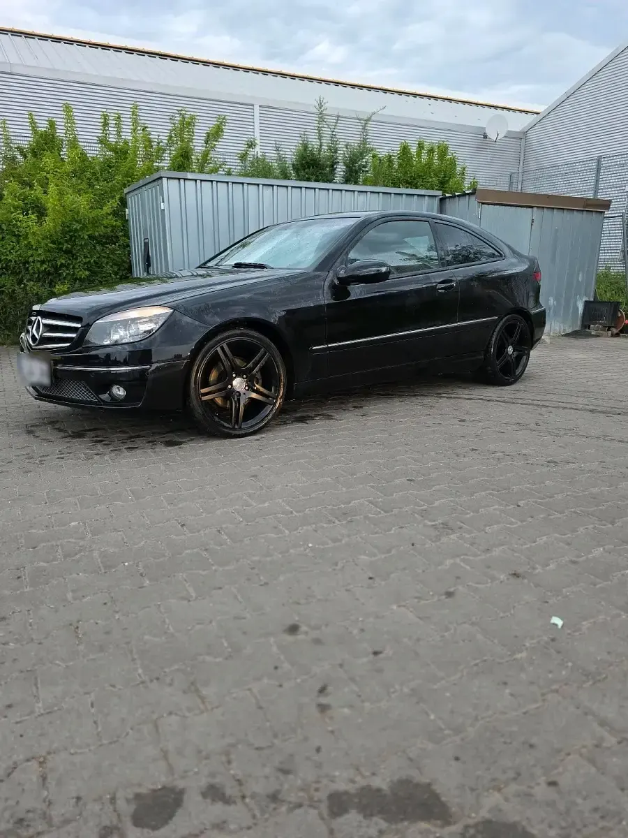 Gebraucht Mercedes CLC200 184 PS (135 kW) 2008 Schwarz Kleinwagen