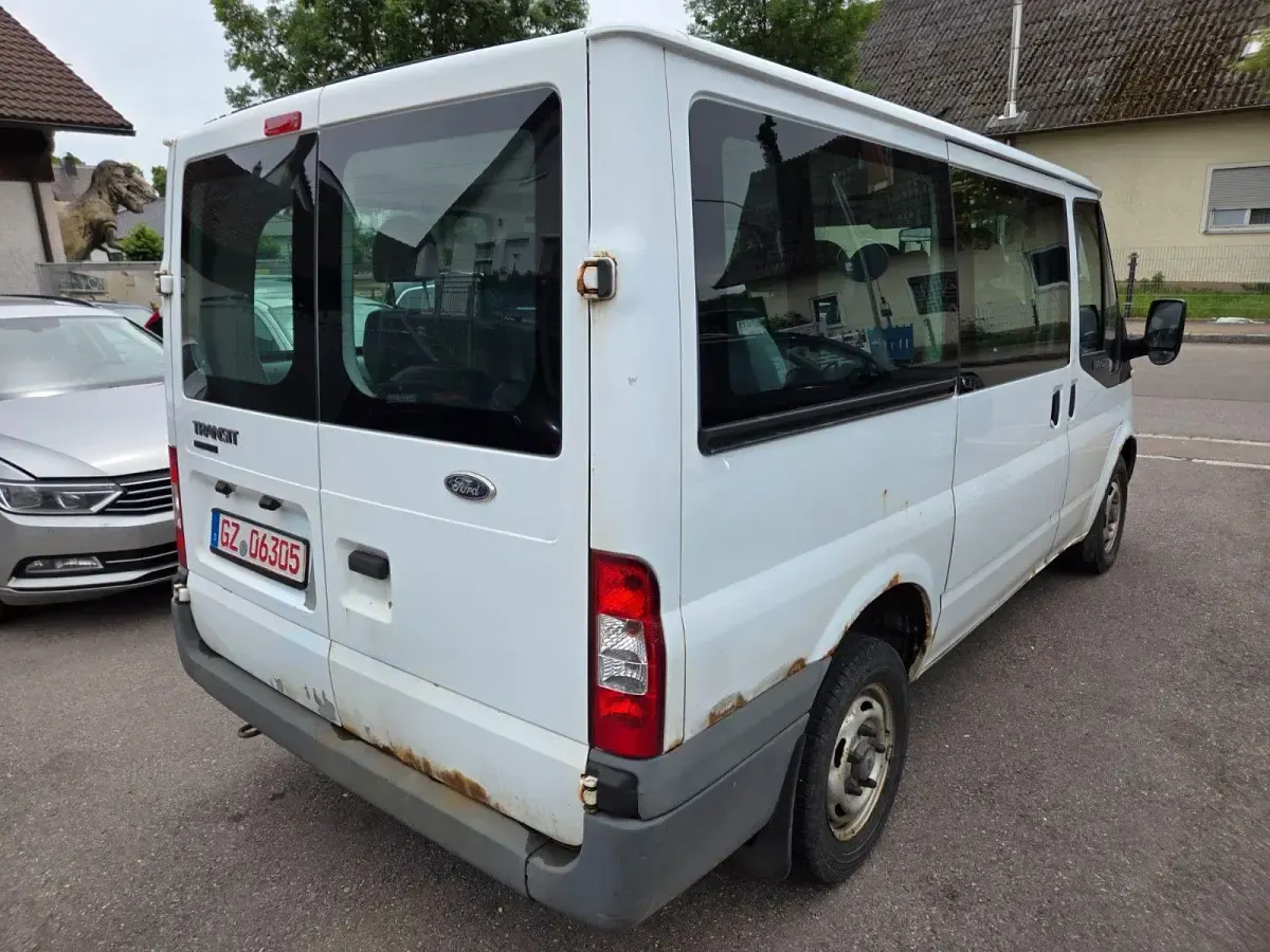 Gebraucht Ford Transit 116 PS (85 kW) 2010 Weiß Van / Kleinbus