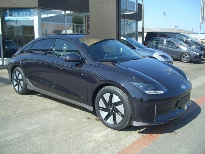 Biophilic blue pearl Gebraucht 2023 Hyundai Ioniq 6 Techniq Limousine | 44.990 € (Etwas zu teuer) - Bild 1/4
