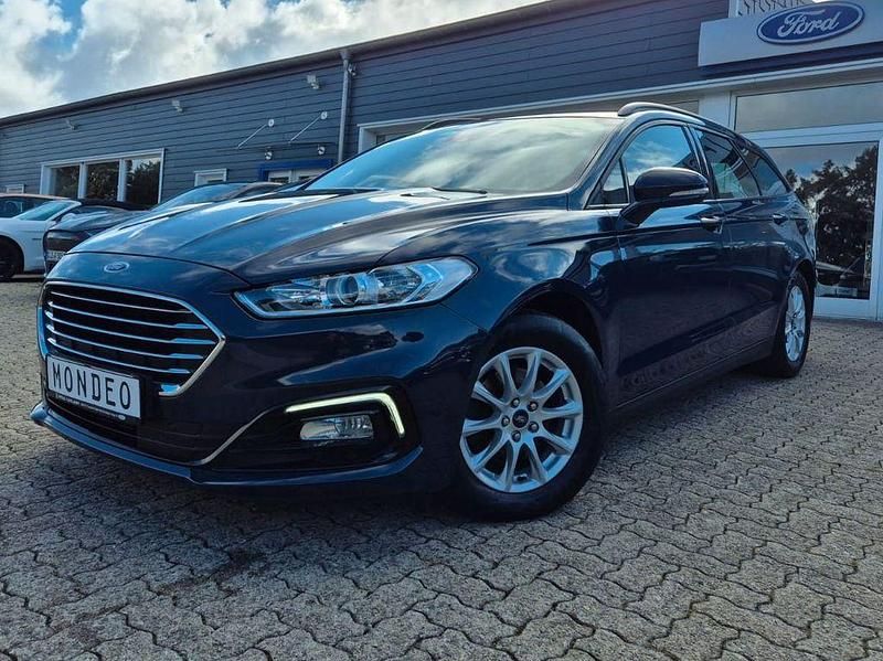 Blau Gebraucht 2020 Ford Mondeo Trend Limousine | 15.900 € (Fairer Preis) - Bild 1/4