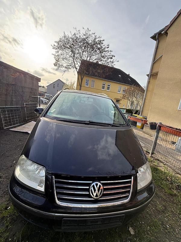 Gebraucht VW Sharan 140 PS (102 kW) 2007 Schwarz Van / Kleinbus