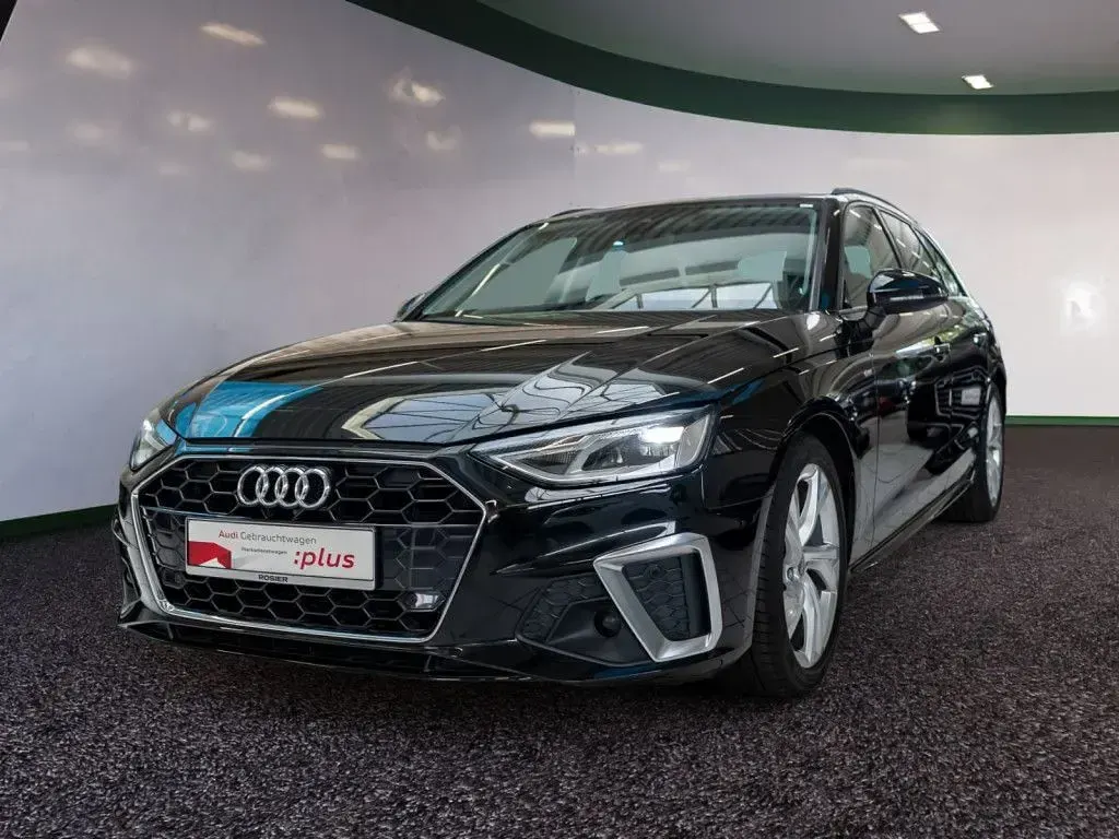Gebraucht Audi A4 S-Line 163 PS (119 kW) 2021 Mythosschwarz metallic Kombi