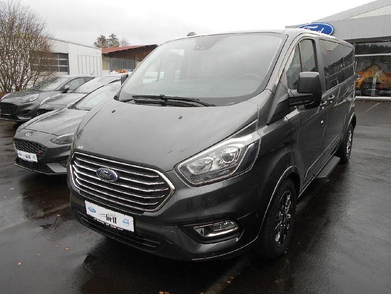 Gebraucht Ford Tourneo 131 PS (96 kW) 2021 Grau Kombi