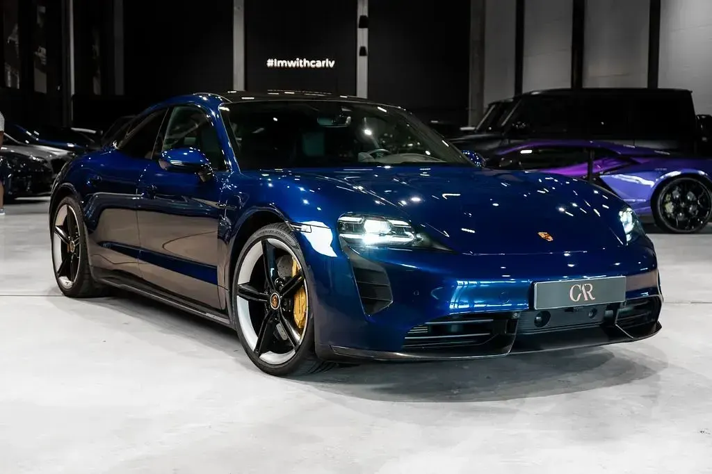 Gebraucht Porsche Taycan Turbo S 559 kW (761 PS) 2021 Blau Limousine
