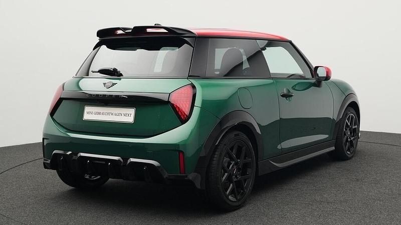Gebraucht Mini John Cooper Works 156 PS (114 kW) 2024 Grün Kleinwagen