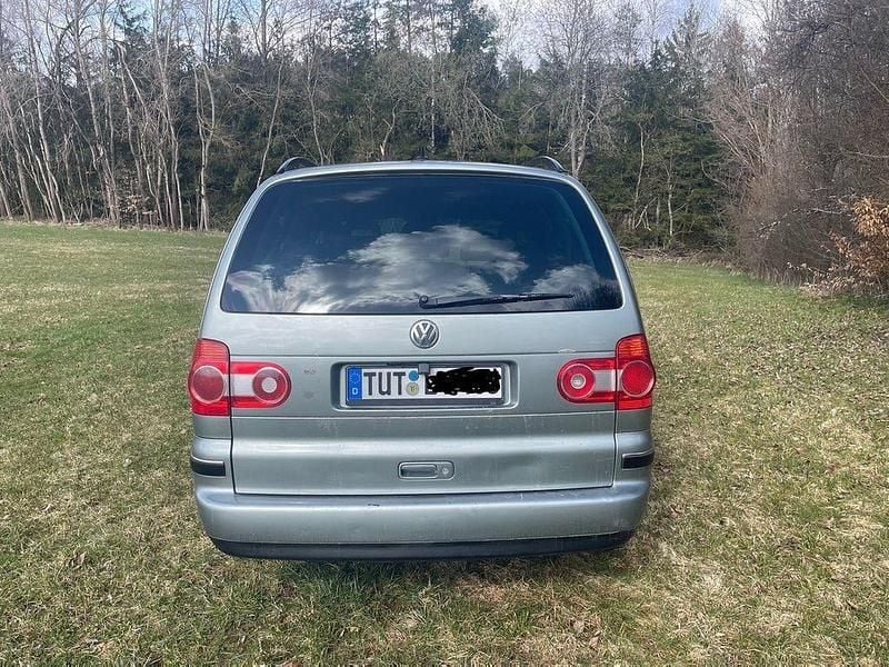 Gebraucht VW Sharan Trendline 150 PS (110 kW) 2005 Grau Van / Kleinbus