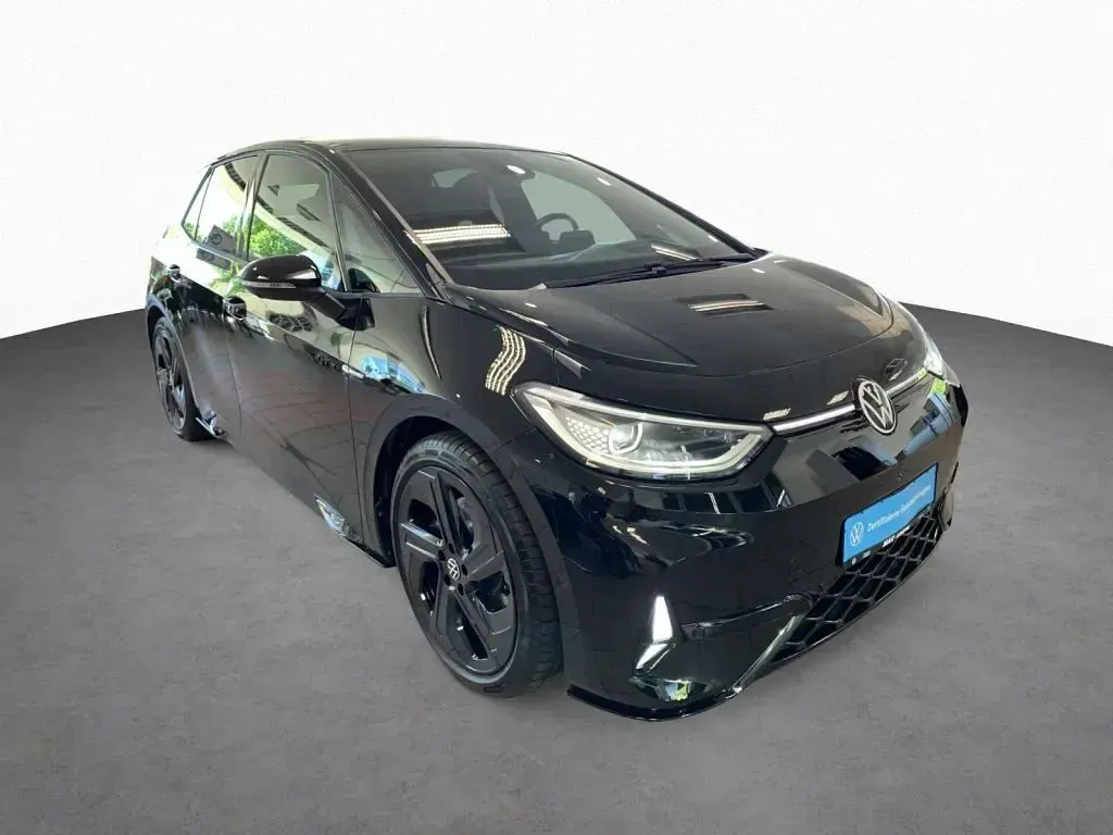 Gebraucht VW ID.3 GTX 239 kW (326 PS) 2025 Grenadillschwarz metallic schw Kleinwagen