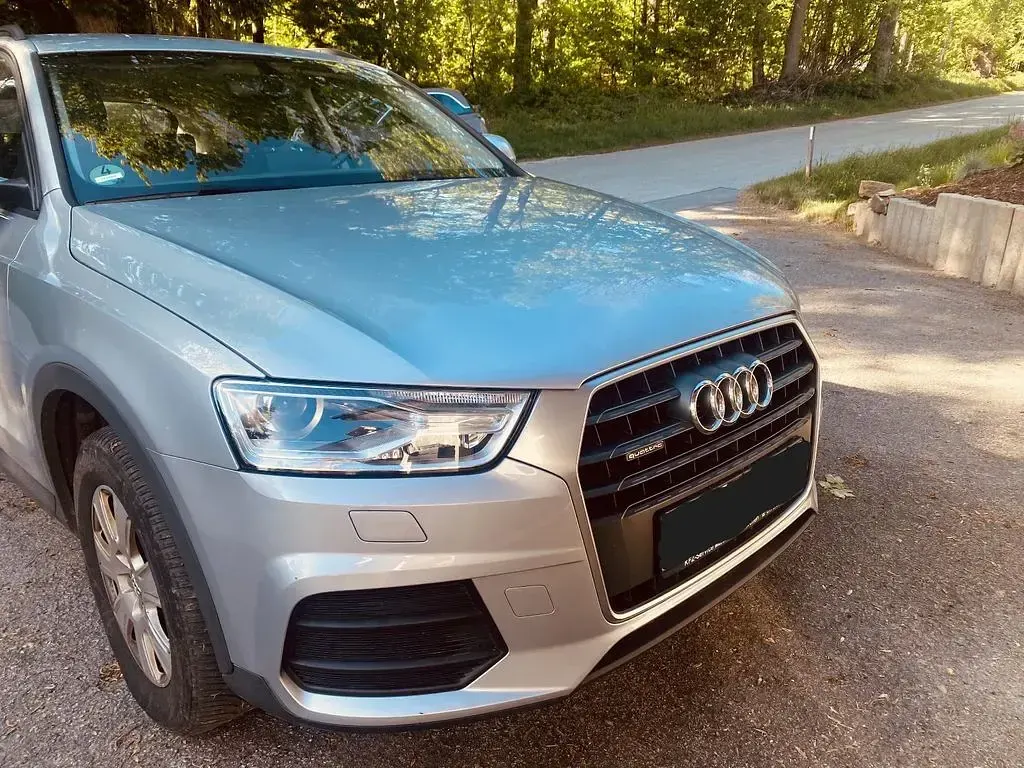 Gebraucht Audi Q3 Design 150 PS (110 kW) 2017 Silber SUV