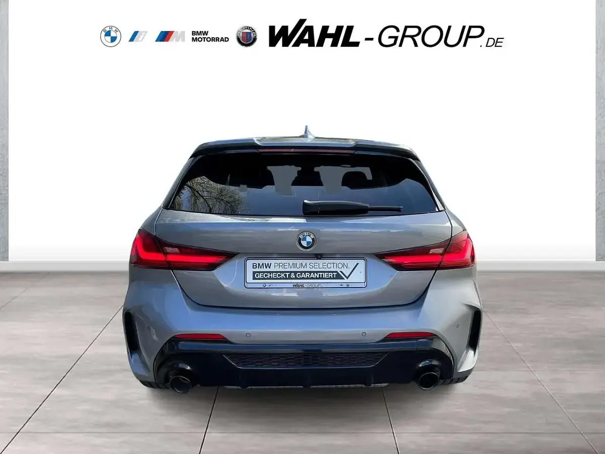 Używany BMW M135 Performance 306 KM (225 kW) 2022 Szary Hatchback