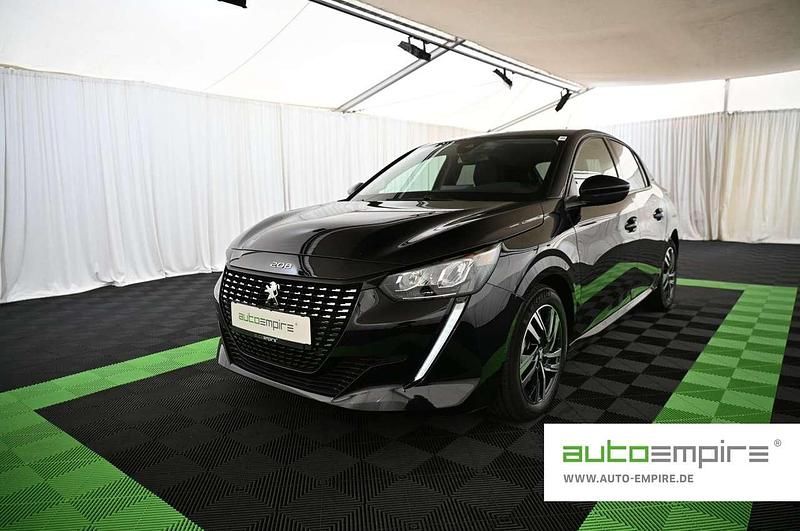 Perlanera schwarz Gebraucht 2023 Peugeot 208 Allure Kleinwagen | 13.990 € (Superpreis) - Bild 1/3