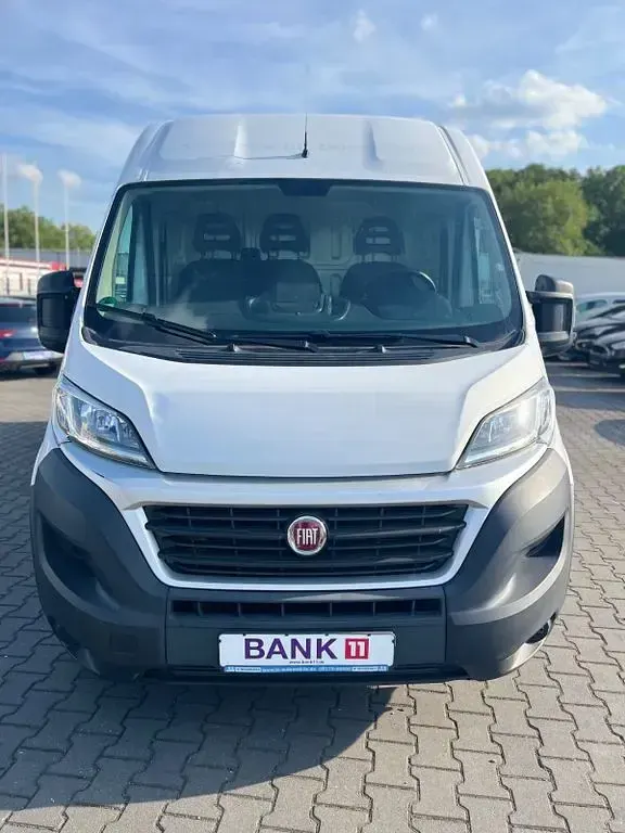 Gebraucht Fiat Ducato 131 PS (96 kW) 2019 Weiß Van