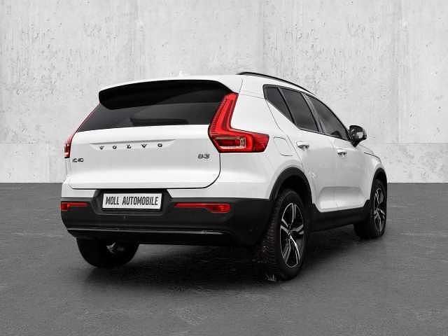 Gebraucht Volvo XC40 120 PS (88 kW) 2023 SUV