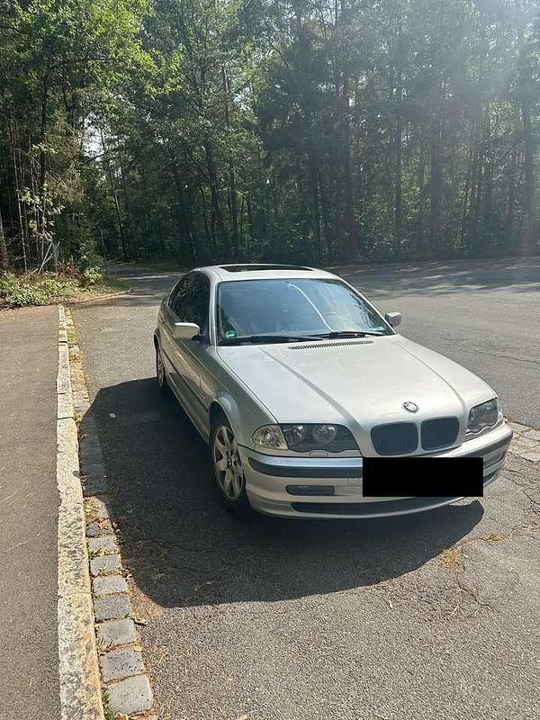 Silber Gebraucht 2000 BMW 328 Limousine | 3.600 € (Guter Preis) - Bild 1/4