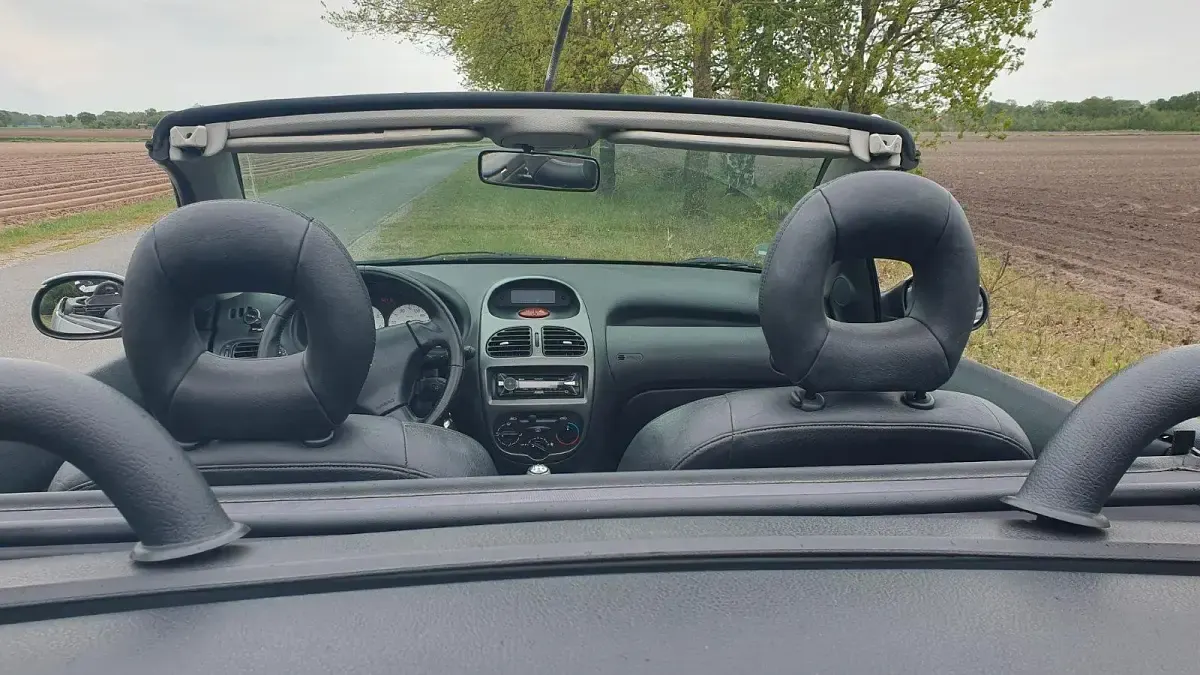 Gebraucht Peugeot 206 CC 109 PS (80 kW) 2005 Grau Cabrio
