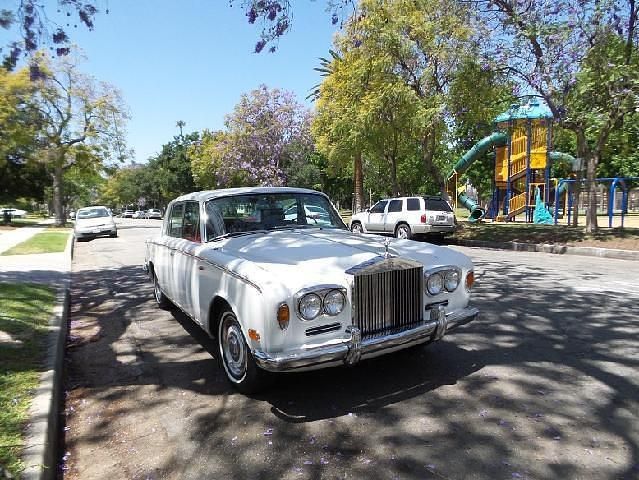 Usata Rolls Royce Silver Shadow 1971 Bianco Berlina