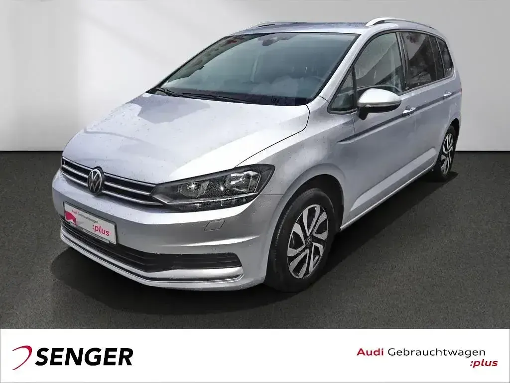 Gebraucht VW Touran Active 150 PS (110 kW) 2022 Van / Kleinbus