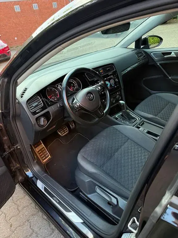 Gebraucht VW Golf VII Join 150 PS (110 kW) 2019 Schwarz Kombi