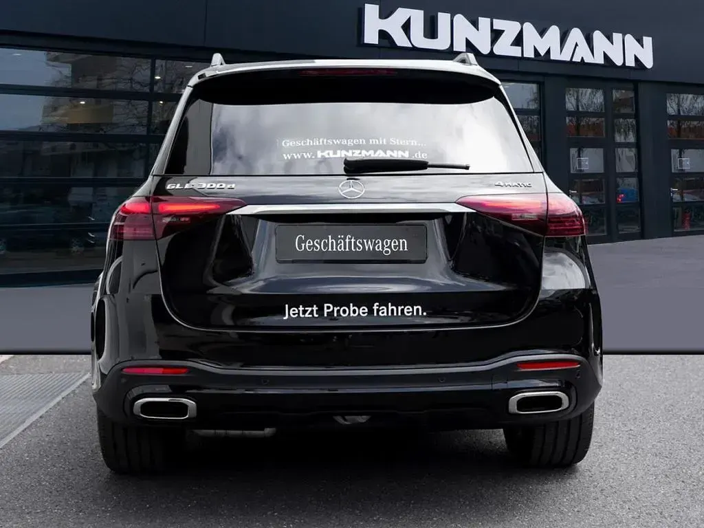 Gebraucht Mercedes GLE300 AMG 269 PS (197 kW) 2026 Obsidianschwarz metallic SUV