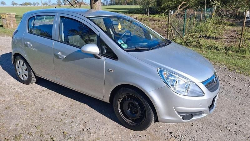 Używany Opel Corsa 80 KM (58 kW) 2009 Szary Hatchback