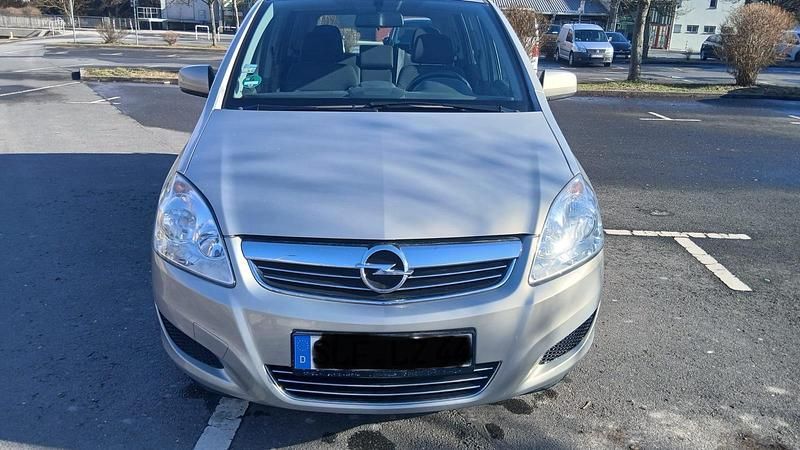 Gebraucht Opel Zafira 140 PS (102 kW) 2009 Grau Van / Kleinbus